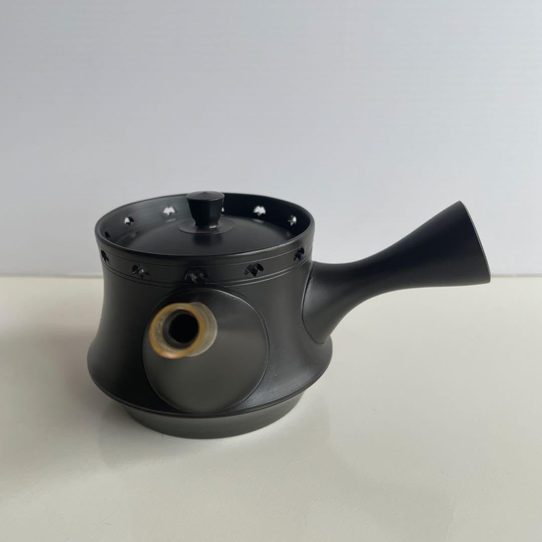 銀河英雄伝説Die Neue These 名言湯呑み　ヤン•ウェンリー（箱付き） 銀河英雄伝説 Die Neue These 名言湯呑み（ヤン） – IG Port ONLINE STORE