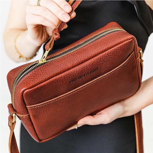 Image of Portland Leather Goods Large Camera Bag Purse for Women - Handmade from the Finest Full-Grain Hides