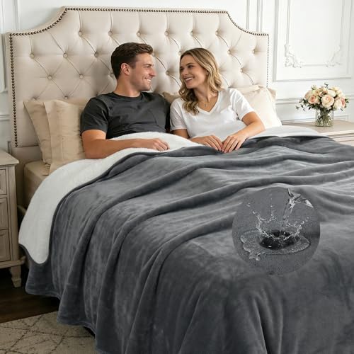Waterproof Blanket for Bed Reversible Flannel Sherpa Throw Splash Blanket Leakproof Protector Cover for Bed Mattress Sofa Travel Camping Move Time from Pee Spills 152 x 203 cm (Grey/White)