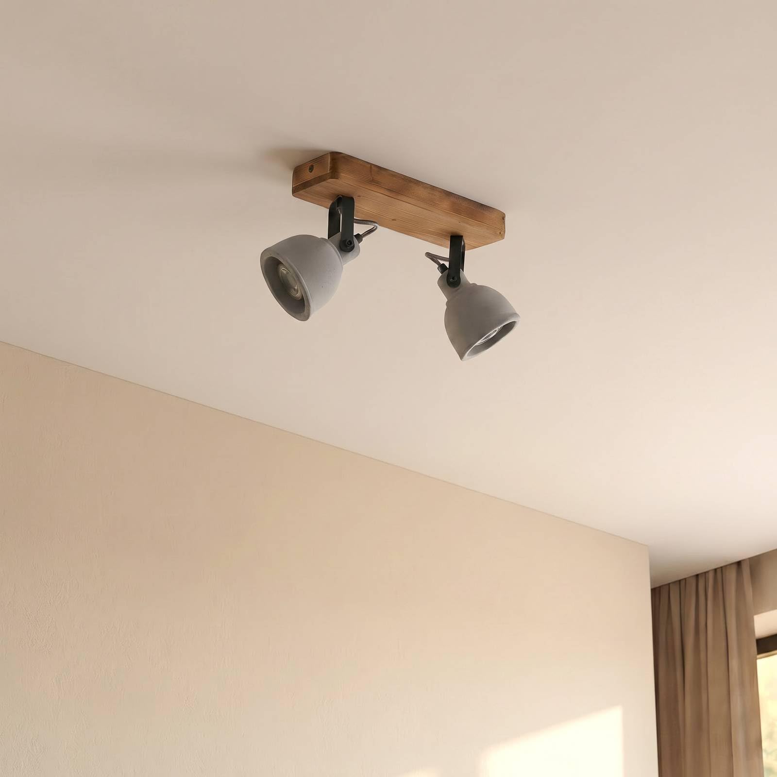 Lindby Deckenlampe Beton Kiefernholz, Deckenstrahler drehbar schwenkbar Wandlampe Spotbalken 2x GU10 ohne Leuchtmittel Strahler Spot Deckenleuchte