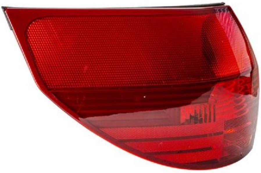 CarLights360: For 2004 2005 Toyota Sienna Tail Light Assembly Driver Side w/Bulbs For TO2800152