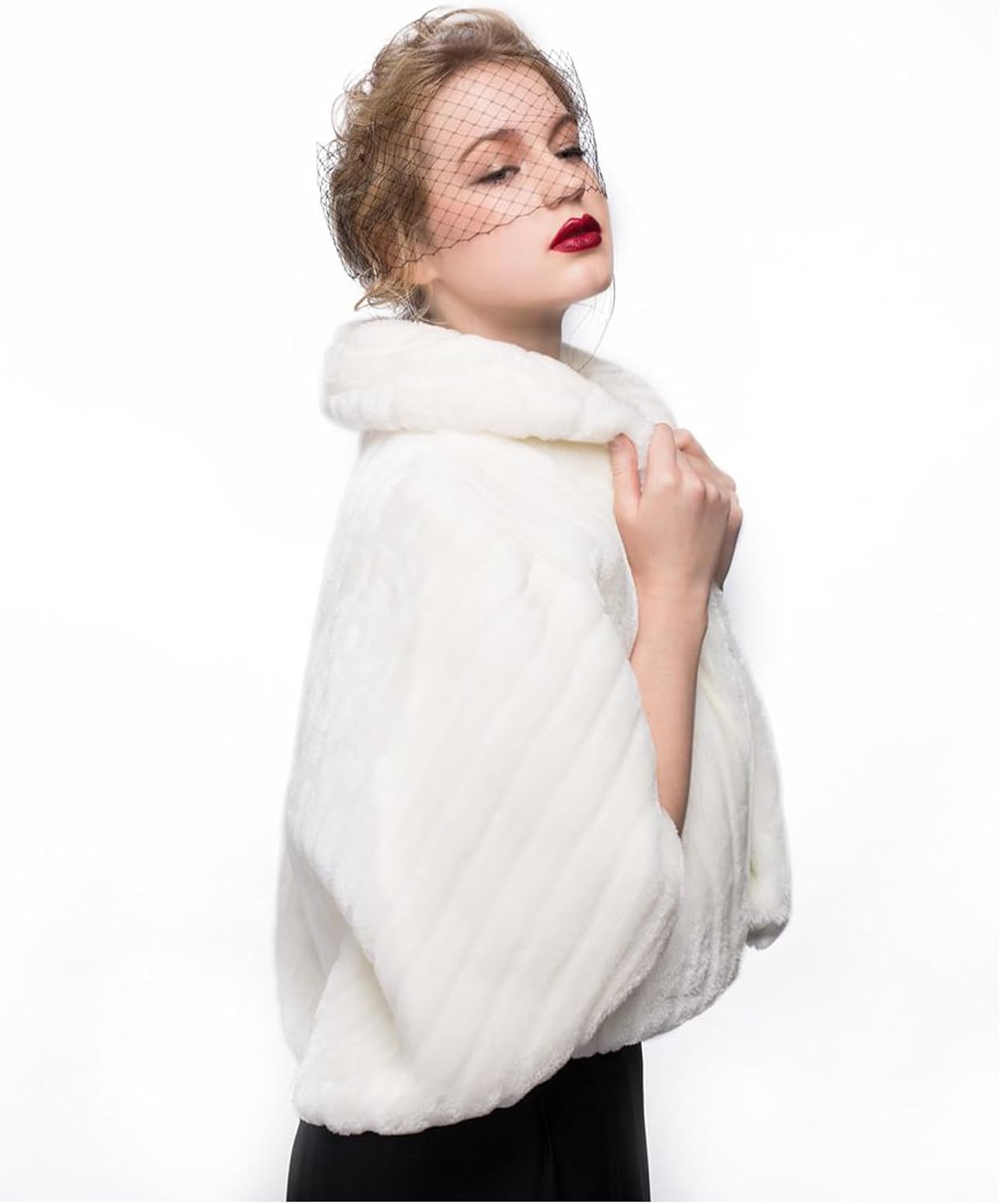 Size M BEAUTELICATE Faux Fur Shawl For Women Soft Fur Stole Wrap Shrug For Winter Wedding Event