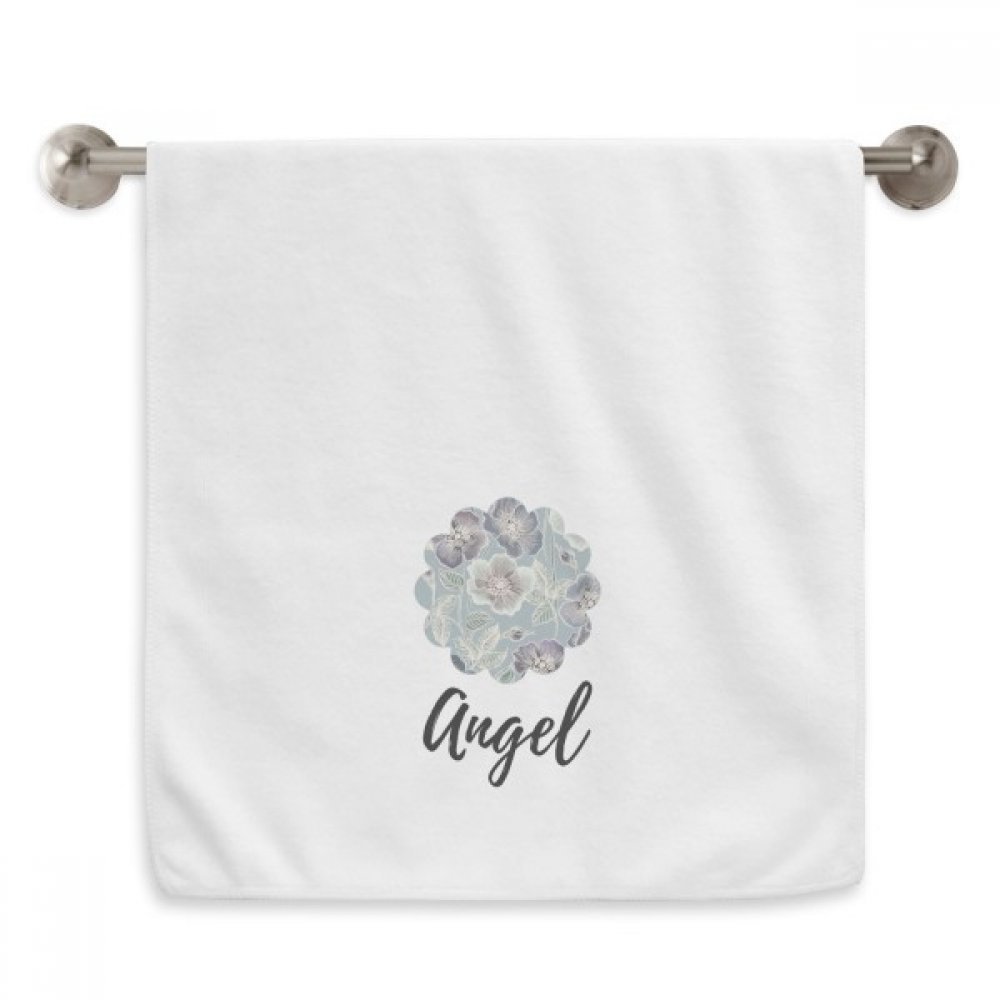 Serviette débarbouillette motif fleur pour une salle de bain zen