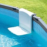 Cuando no se usa, el asiento se pliega y queda a ras de la pared de la piscina para que no ocupe espacio ni moleste durante el baño