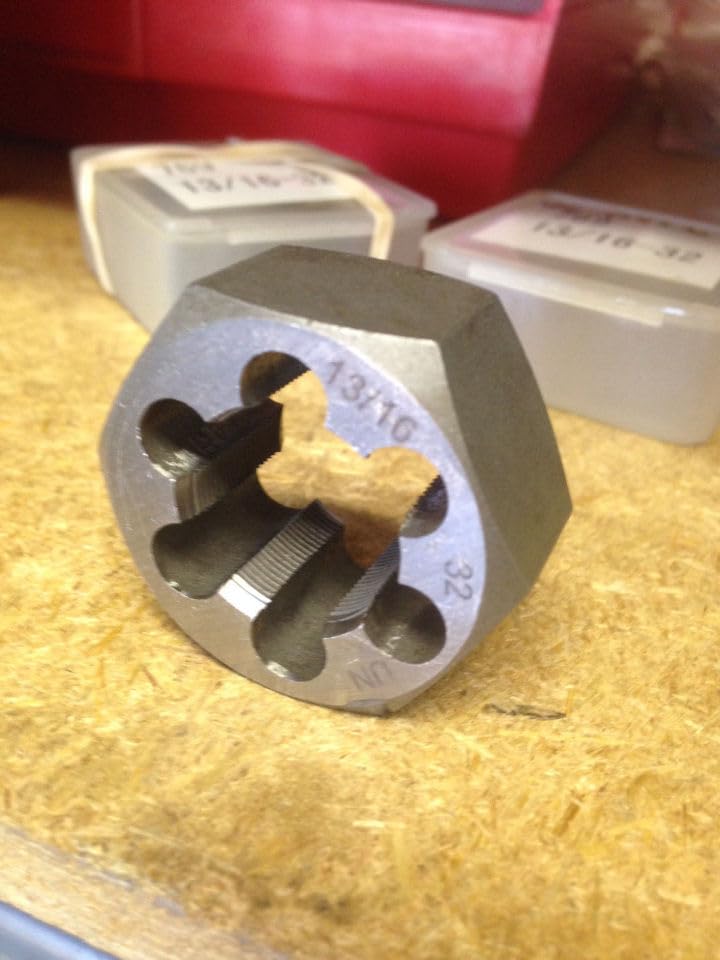 13/16"-32 CARBON STEEL HEXAGONAL RE-THREADING DIE