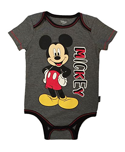 Mickey Mouse body bébé garçon idéal pour les siestes et le jeu à 24 mois