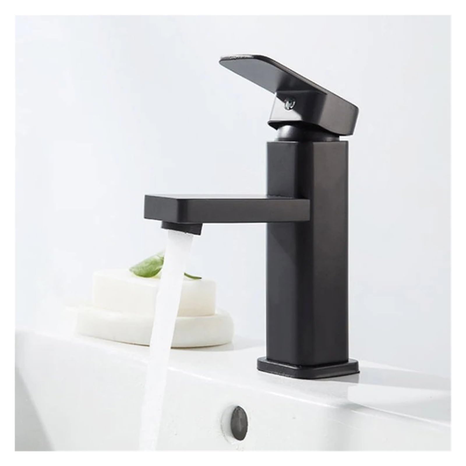 Robinet de salle de bain moderne en laiton noir mat au design contemporain