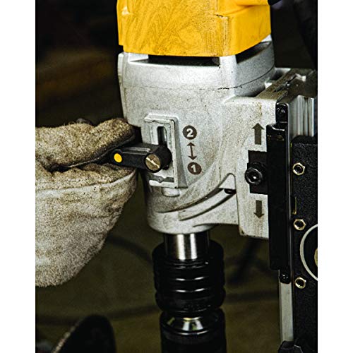 DEWALT Furadeira com Base Magnética 1150 Watts e 2 Velocidades Mecânicas DWE1622K-B2
