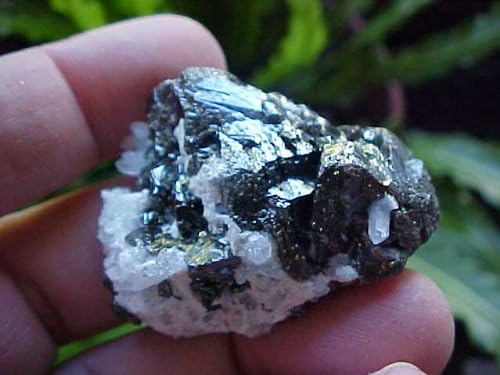 Zs9312 Gemqz Tetrahedrite & Quartz Mini Cluster Peru