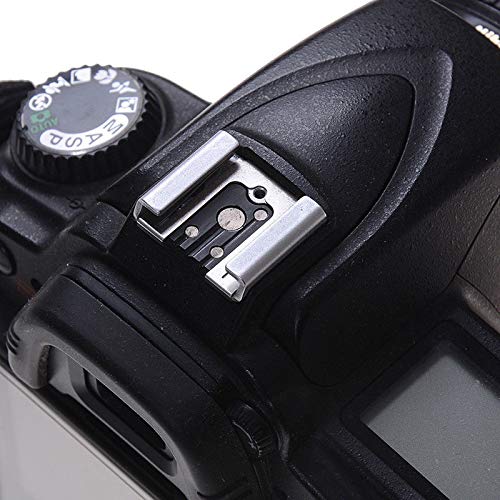 Башмак камеры. Башмак для фотоаппарата canon. D 200 slr nikon camera. Башмак для вспышки canon. Башмак камеры.