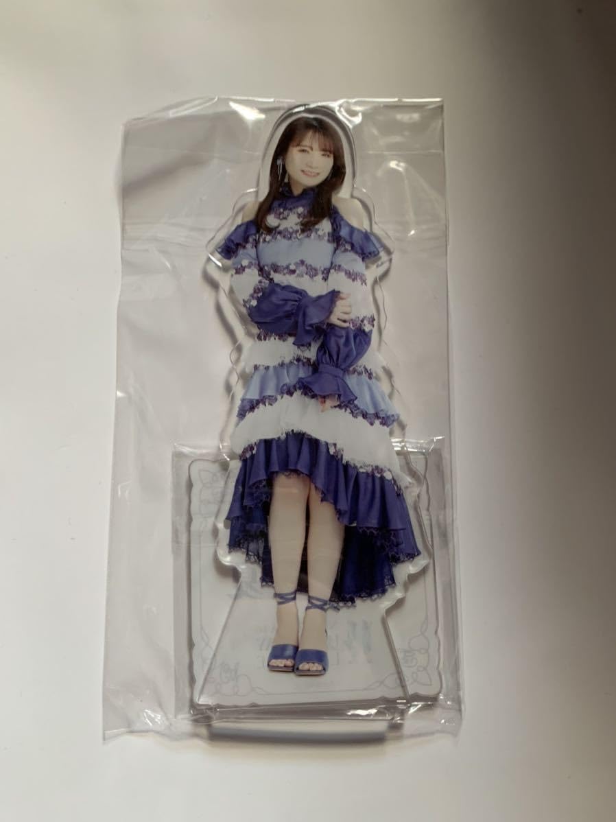 Amazon.co.jp: 乃木坂46 秋元真夏 アクリルスタンド アクスタ 11th
