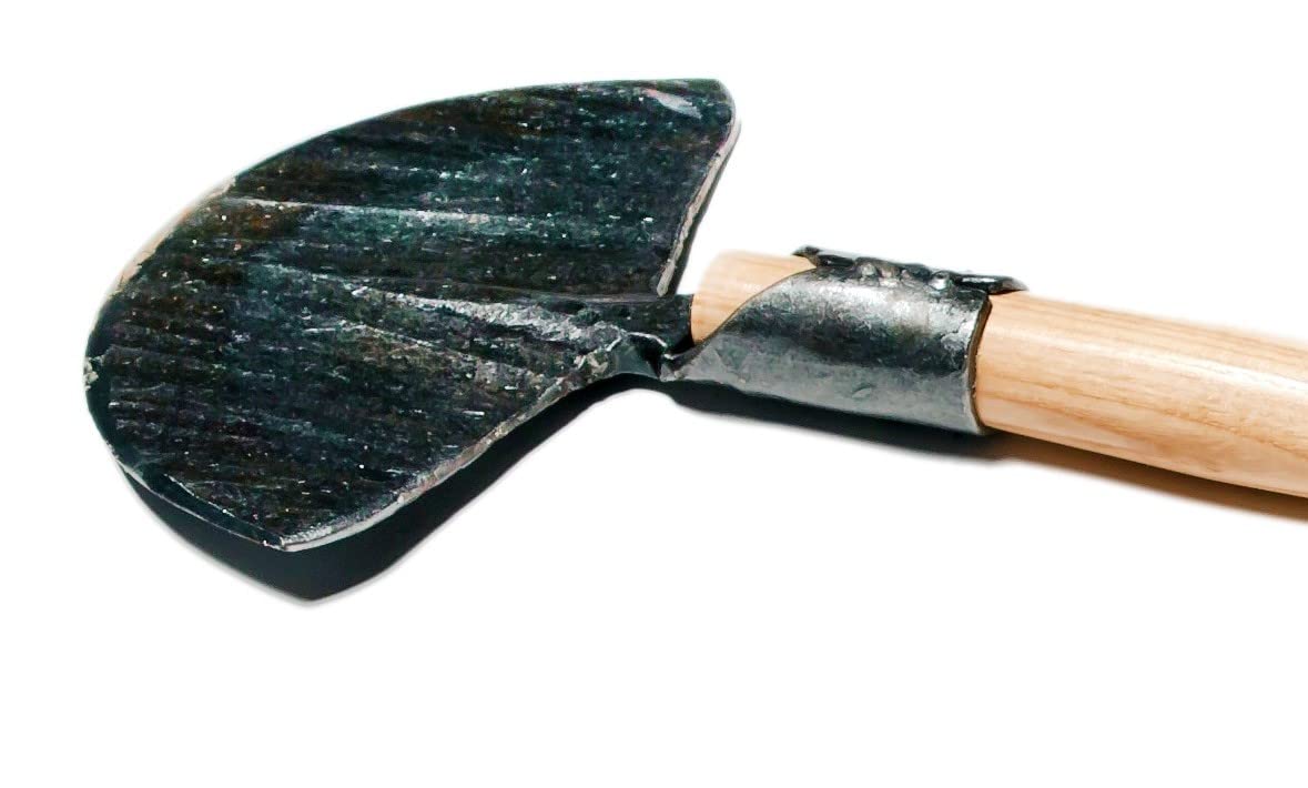 Staudenteiler, Rasenkantenstecher aus einem Stück Stahl, handgeschmiedet, mit Eschen-T- Stiel (85 cm)