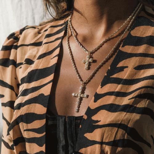 Cross Necklace for Women,Cross Crucifix Pendent Necklace Stainless Steel Cross Necklace Dainty Chain Necklace for Women on Anniversary Birthday Chrismas2