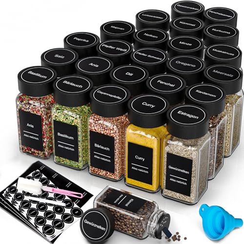 DIFULI Gewürzgläser Set aus 24 eckigen Gewürzdosen (120ml) – Ihr kompletter Gewürze Organizer mit Deckel, Streueinsatz (Gewürzstreuer), Trichter, Sieb & 340 Etiketten | Praktische Gewürzbehälter & Spi