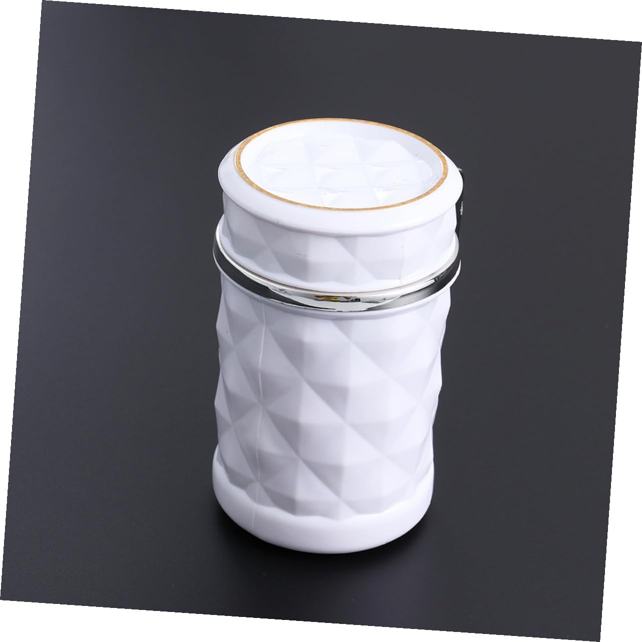 2pcs Car Ashtray with LED Light and Lid Portable Car Ash Holder for Vehicles Fit Auto Cigarette Ash Tray Elegant Faceted Surface Design