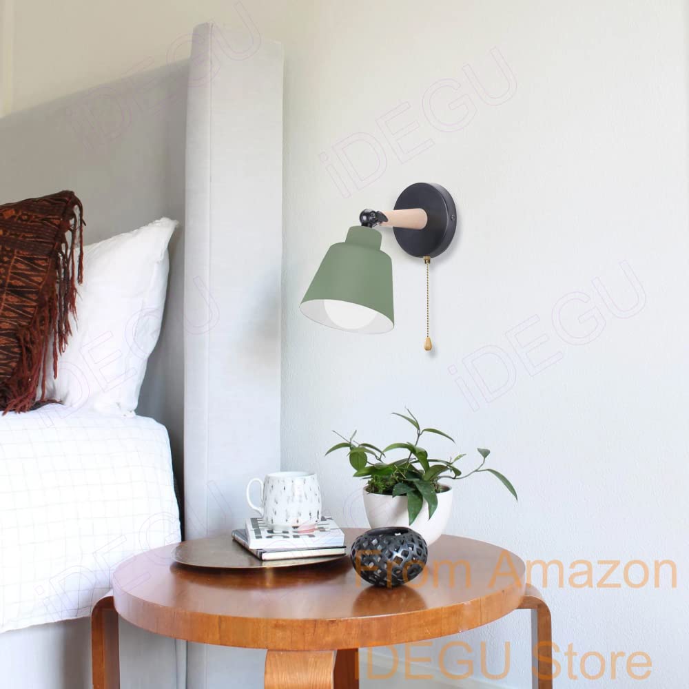 iDEGU Lot de 2 Applique Murale Rétro Vintage E27 Luminaire Plafonnier Industriel en Bois Métal Réglable Lampe Murale Interieur avec Interrupteur Applique Moderne pour Chambre Entrée Salon (Vert Olive)