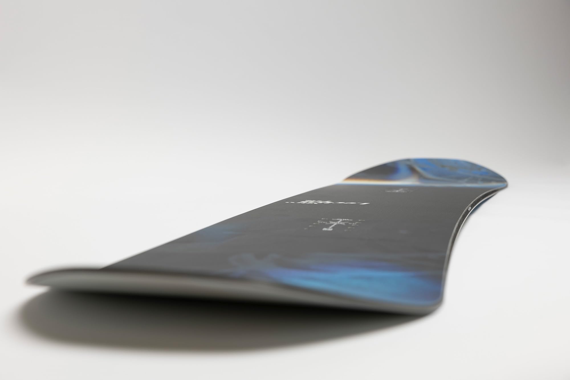 Nitro Lectra Leaf Cam-Out Womens Snowboard,146cm