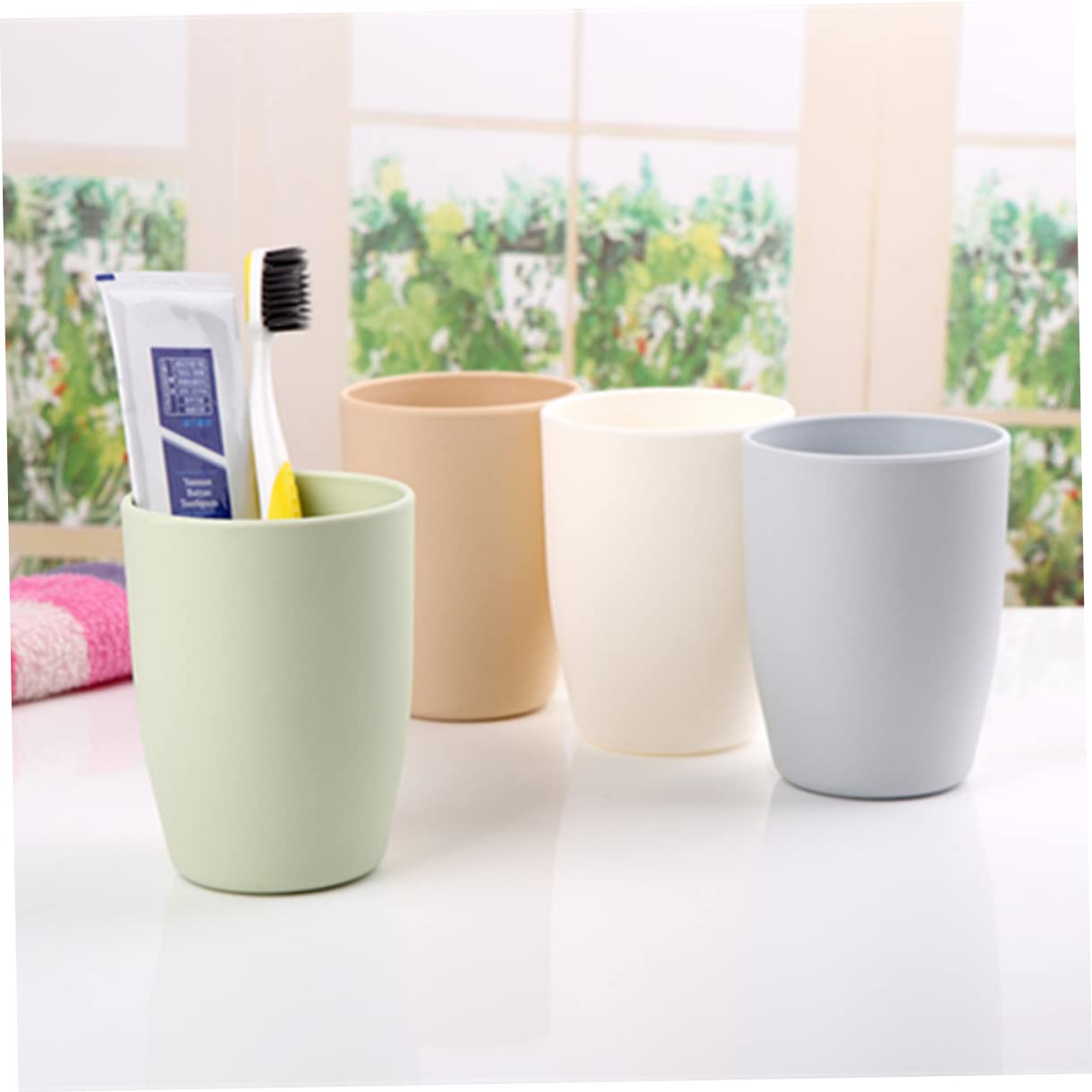 Ciieeo Green Bathroom Accessory 201-300ml Plastic Safe Stackable Toothbrush Holder Family Present