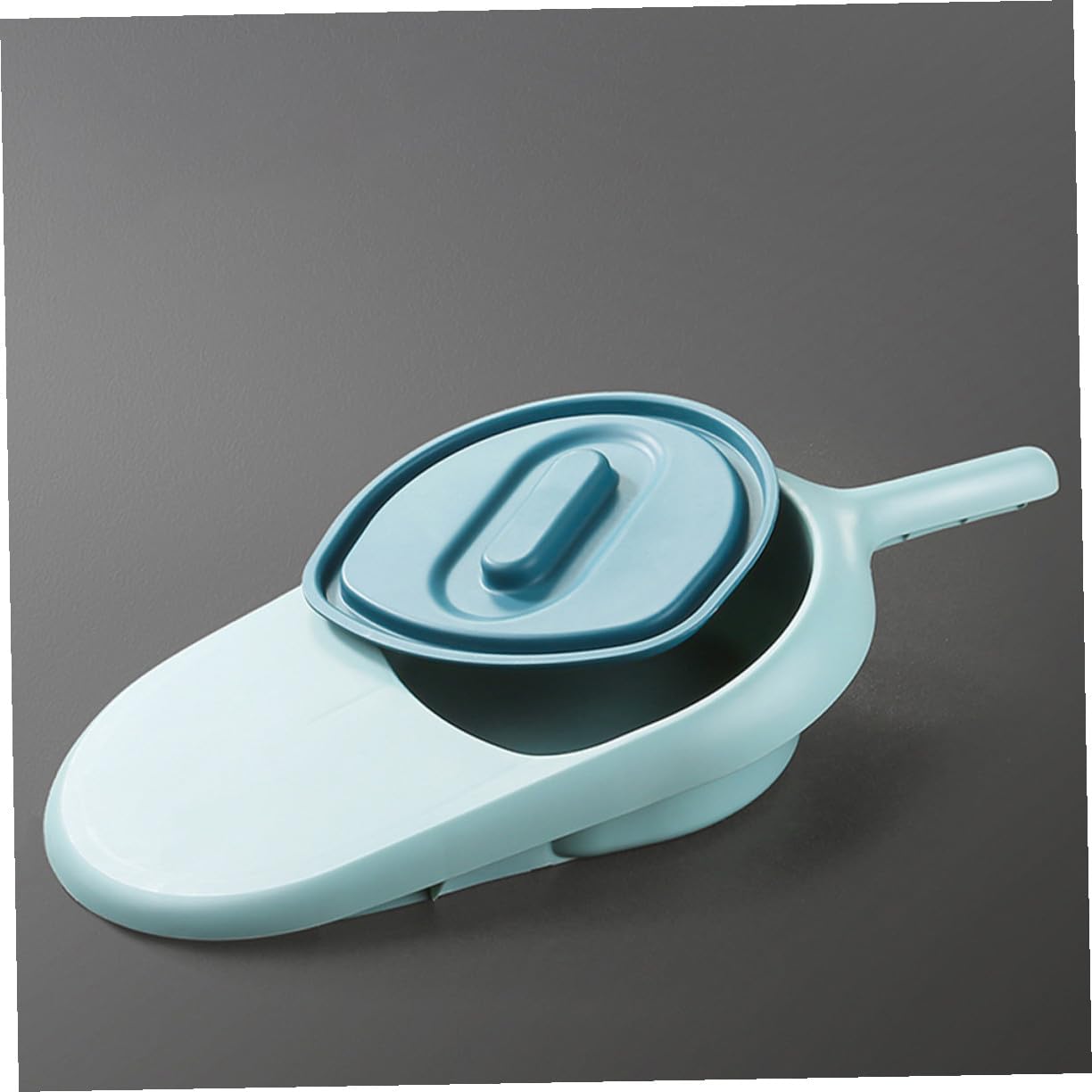 Portable Bedpan with Lid Lightweight Nursing Urinal Pot for Elderly and Bedridden Patients Compact Travel Toilet Pan for Home and Hospital Use