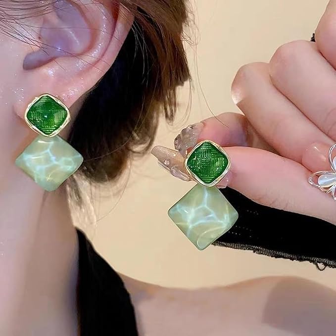 Ivy blaadjes/ klimop oorbellen met labradoriet - Scarabee sieraden