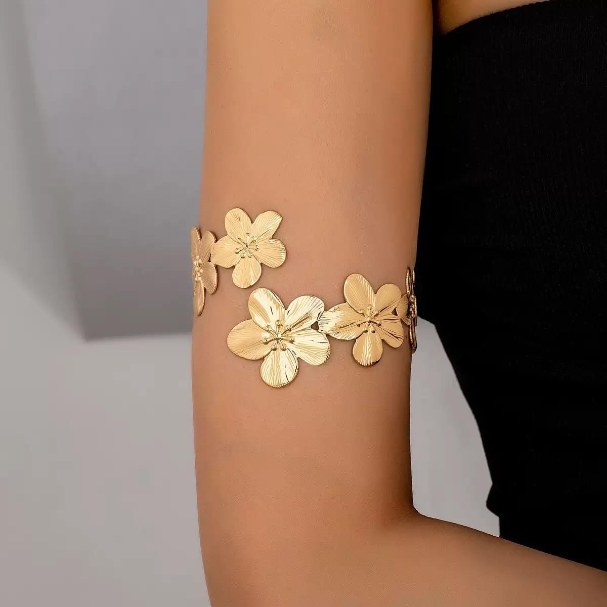 Chunky Gold Flower Upper Arm Cuff Bracelets For Women Gold Adjustable Declaration Flowers Arm Cuff Delicate Summer Jewelry For Women - Image 3