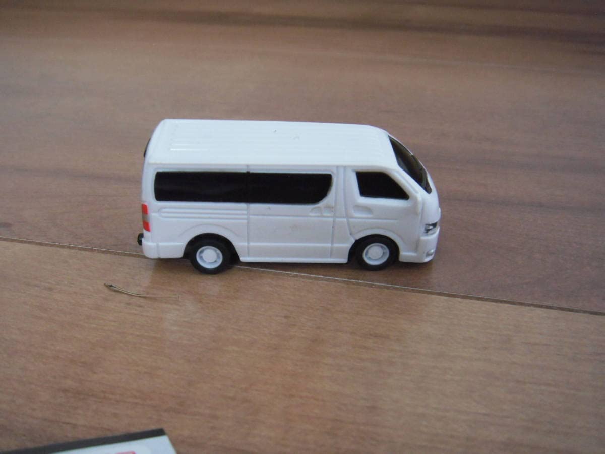 Amazon | ミニカー ハイエース ミニカー 白 ホワイト ミニカー
