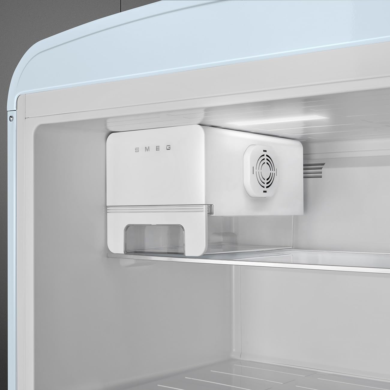 Amazon.com: Smeg FAB50 Retro Style Refrigerator – 19.28 cu. ft