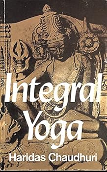 Paperback Integral Yoga Book