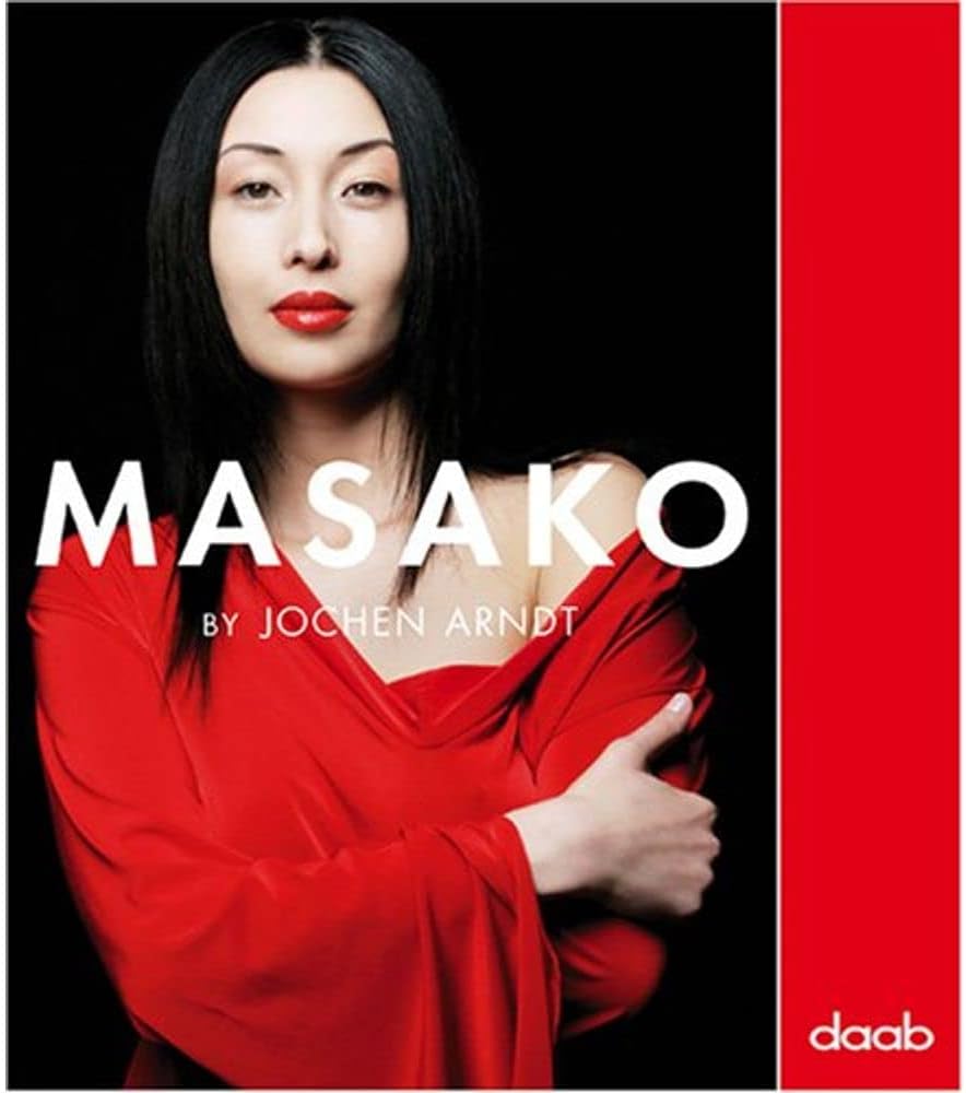 Masako Hardcover – 15 Aug. 2005
