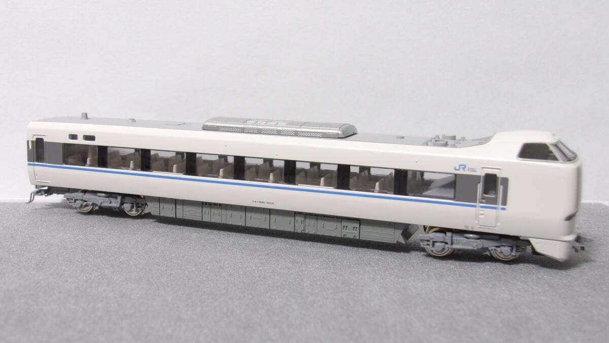 Amazon.co.jp: KATO クモハ681-502 10-345 681系サンダーバード 基本