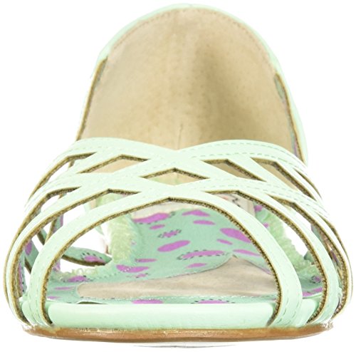 Bettie Page Women's 100-Carren Peep Toe Flat2