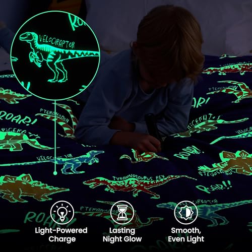 Joiedomi Decke Kuscheldecke Leuchtet im Dunkeln – Dinosaurier-Geschenk für Mädchen und Jungen im Alter von 2 bis 12 Jahren – Weiche, gemütliche Flanell-Kinderdecke – Geburtstagsgeschenk 50\×60\