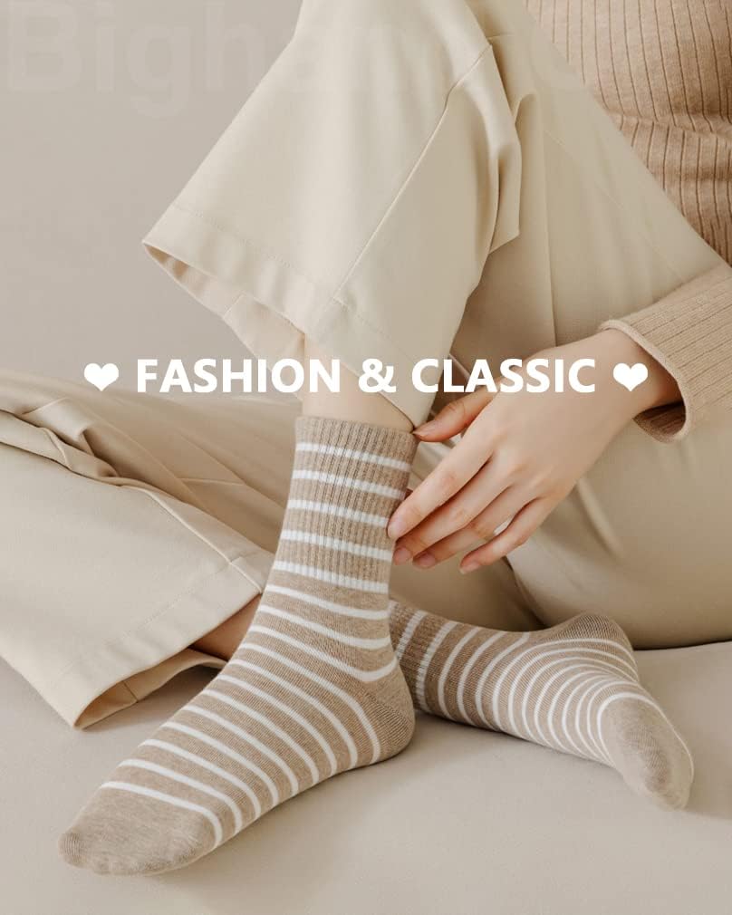 IIG 3-6 Pairs Womens Cute Animal Patterned Funny Novelty Cotton Crew Socks - Image 4