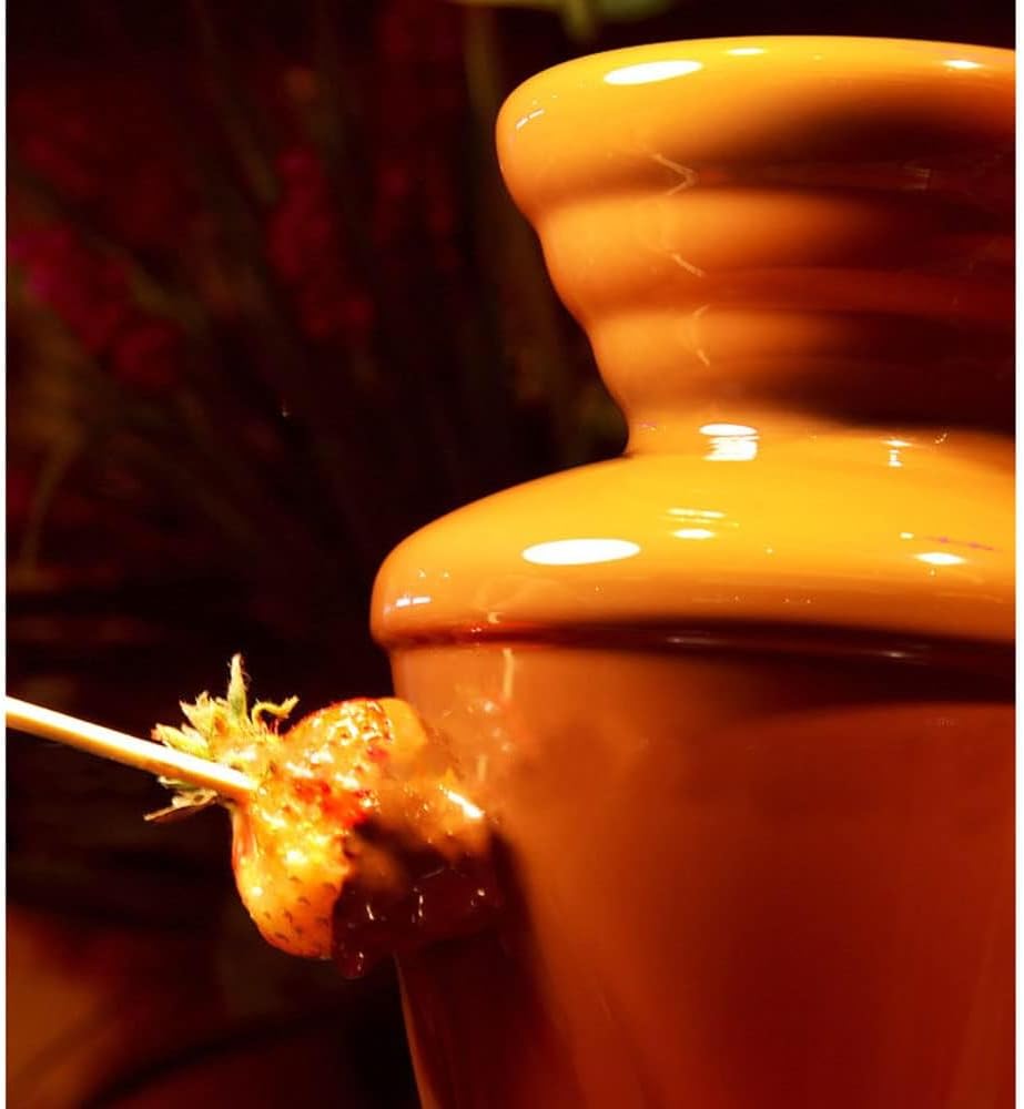 Chocolate Fountain Three Layers Creative Design Chocolate Melt with Heating Fondue Machine DIY Chocolate Waterfall Hotpot (voltage 220v)