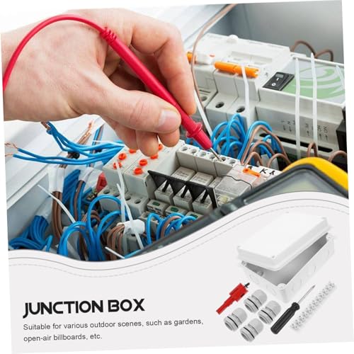 Boîte de jonction étanche pour sécuriser vos câbles électriques contre l'humidité extérieure