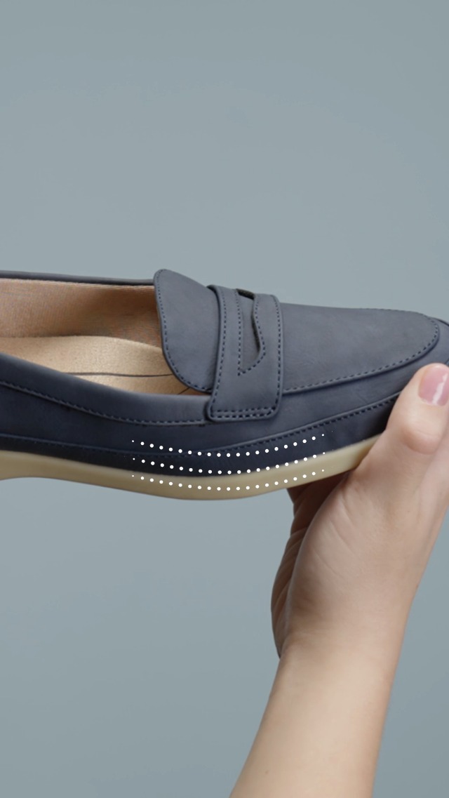 Amazon.com | LifeStride Womens Malta Loafer Black 5 M | Flats