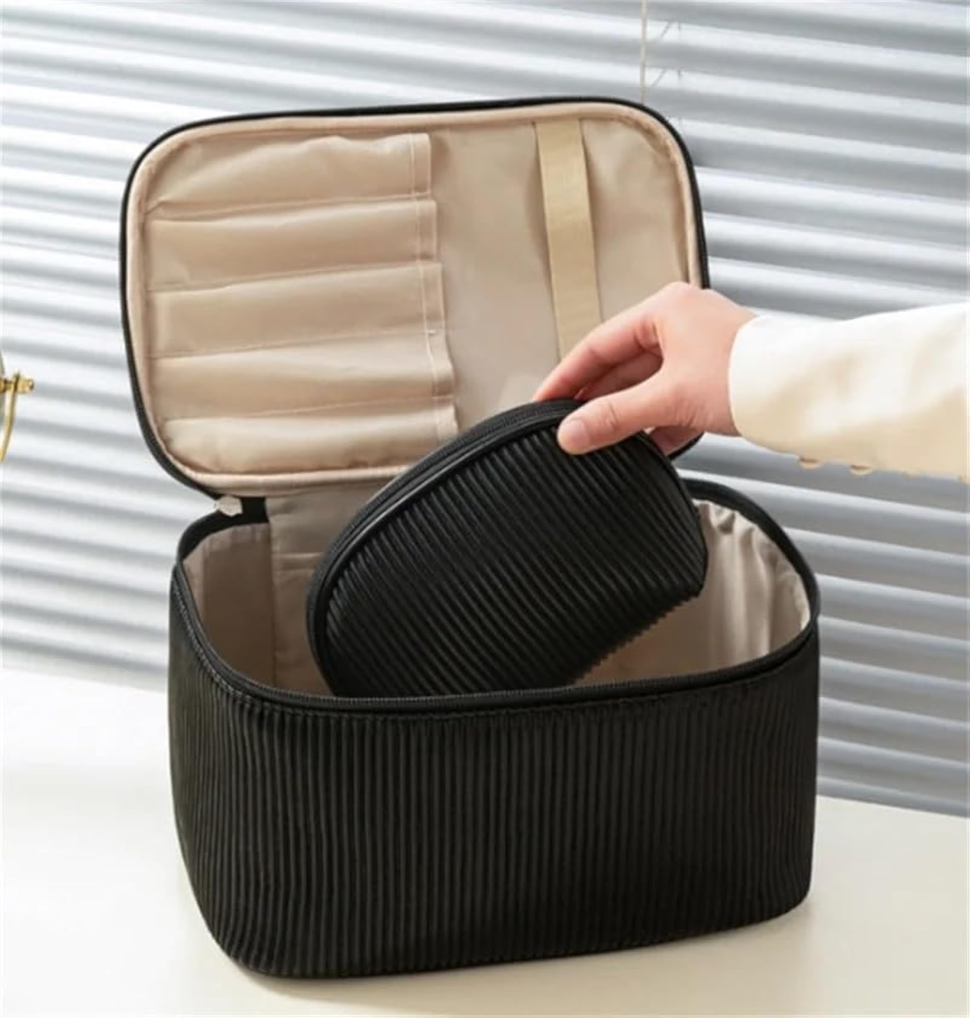 PU Leather Cosmetic Vanity Bag with Makeup Brush Holder