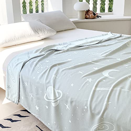 Image of AmyHomie Cooling Blanket for Kids, Soft Comfy Summer Throw for Hot Sleepers, Kids Blanket for Boys & Girls (50x60in, Grey Space)