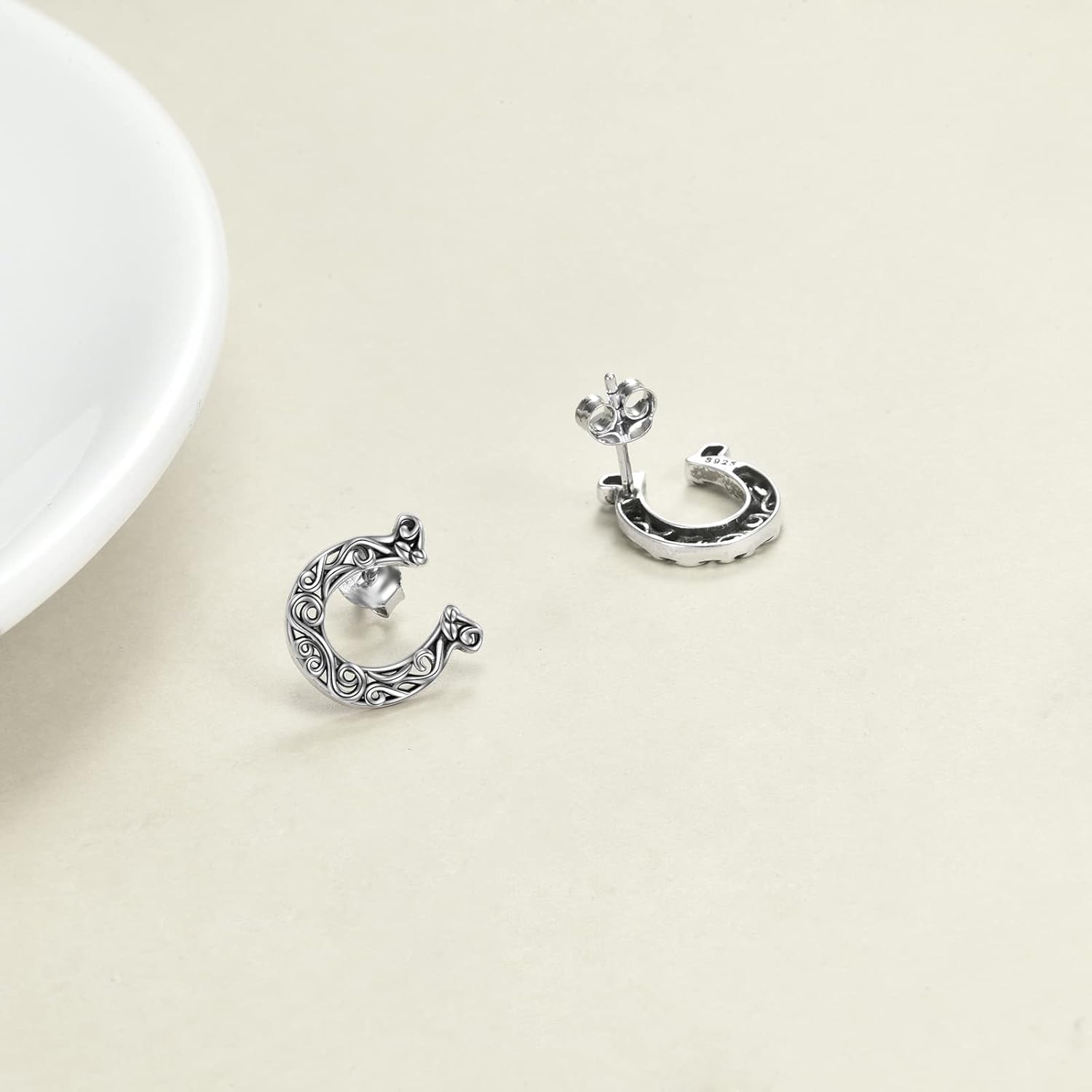 YAFEINI Lucky Horseshoe Earrings 925 Sterling Silver Horseshoe Studs Earrings Western Jewelry Gift For Women Horse Lovers