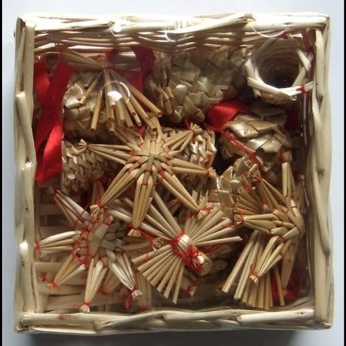 Christmas Straw Ornaments, Christmas Decor-Set of 16 Pieces with Wicker Basket