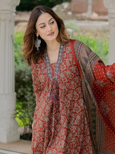 Image of Arayna Women's Pure Cotton Printed Kurta Pant Dupatta Set | Traditional Ethnic Suit Set with Ajrakh-Inspired Print | Straight Fit 3-Piece Set for Women
