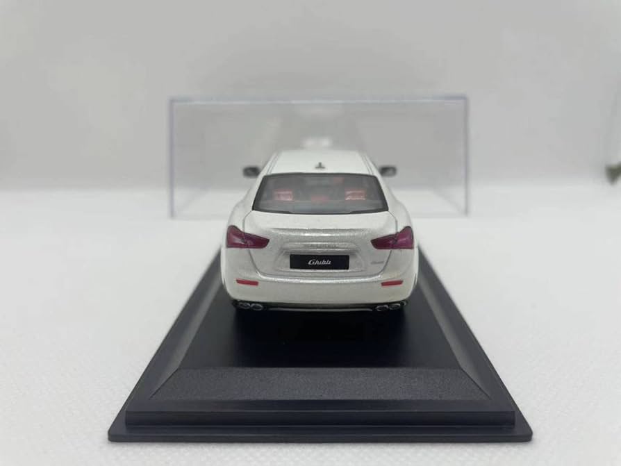 Maserati Ghibli ホワイト 1/43 ミニカー Amazon.com: COBI Maserati Collection Maserati Ghibli Hybrid