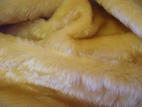 Tissu fausse fourrure Care Bears peluche courte avoine au mètre coupon 150cmx100cm