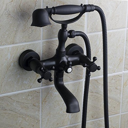 Robinet de douche en cuivre pour savourer un moment de détente absolue sous la pluie