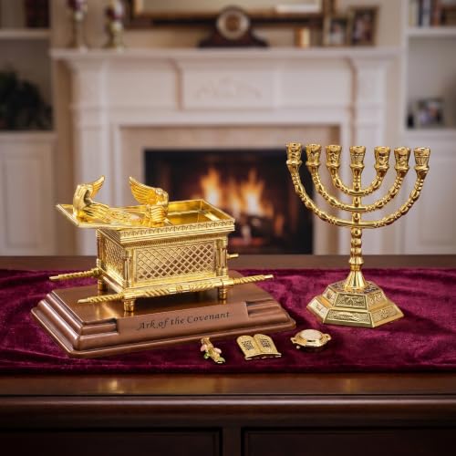 Arca de la Alianza decorativa para mesa de salón con menorá y complementos religiosos 5