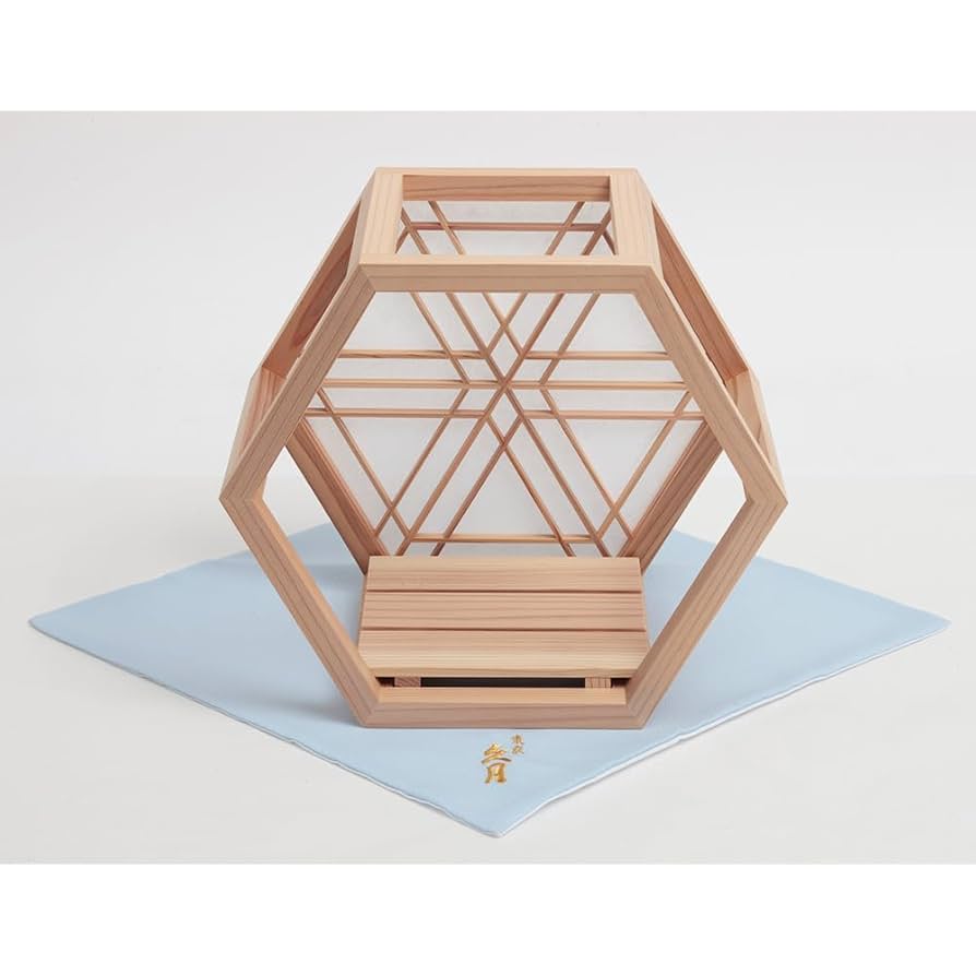 Amazon | 久月official 五月人形 伊達政宗公 兜飾り 4GR-K16-Z