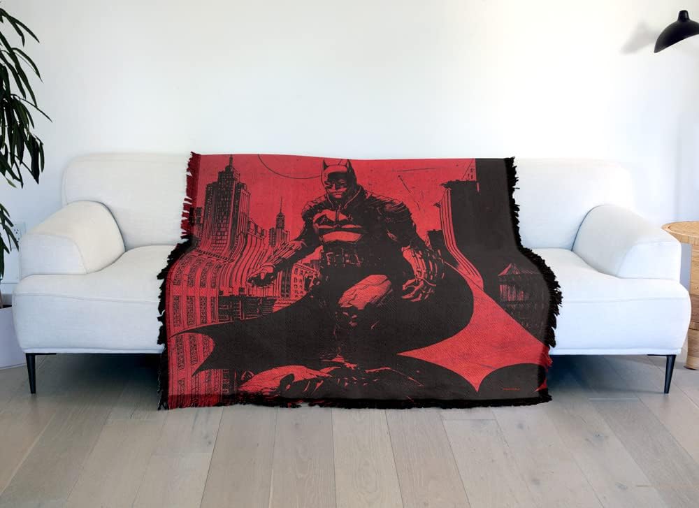LOGOVISION The Batman (2022) Blanket, 50"x60" Jim Lee Art Woven Tapestry Cotton Blend Fringed Throw