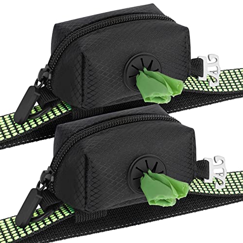 MalsiPree Dispensador de bolsas de caca para perros con soporte para bolsas de residuos usadas, correa elástica mejorada y hebilla de metal se adapta perfectamente a cualquier correa de perro Cover