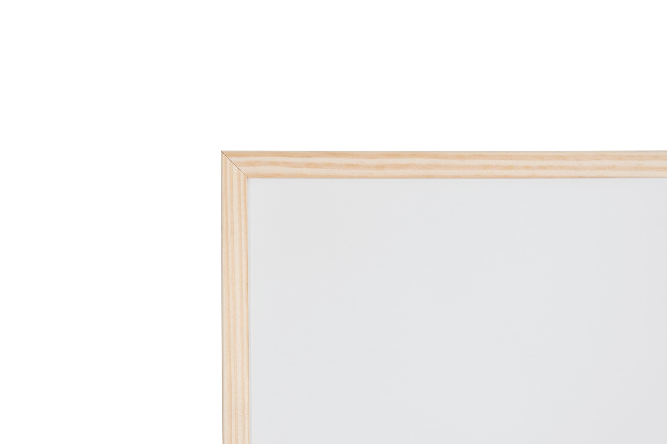 Promo Tableau Liège 45 X 60 Cm Juvénilia chez Top Office