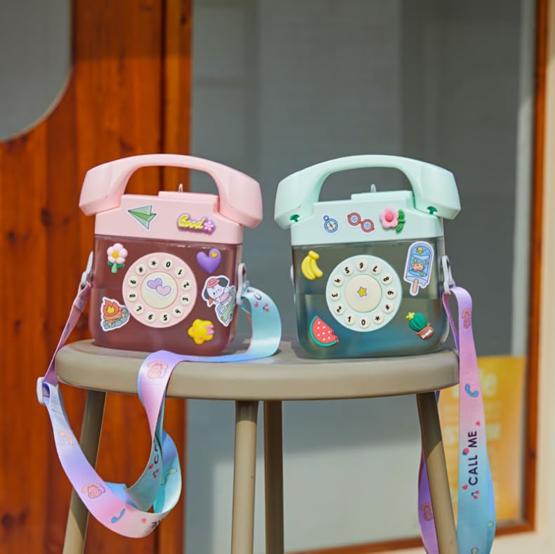 Miniatura 6 de YunQin Botella de agua creativa con forma de teléfono retro de 13.5 fl oz con correa ajustable para el hombro, botellas a prueba de fugas Kawaii con